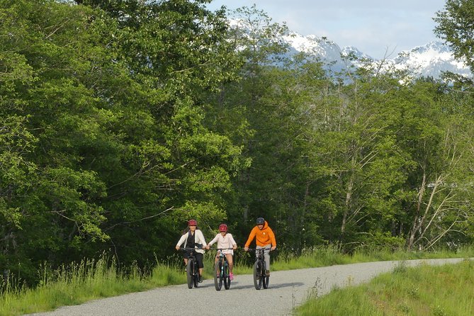 Squamish Discovery Eco-tour - Common Questions