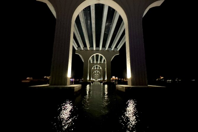 Sunset Cruises-Dolphin Tours-Skyway Bridge Tours-Shelling-Snorkel - Common Questions