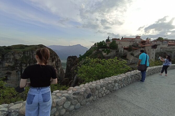 Sunset Tour to Meteora With Photo Stops - Group Size