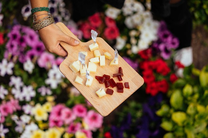 The Award-Winning PRIVATE Food Tour of Porto: The 10 Tastings - Exploring the Vibrant Mercado Do Bolhão
