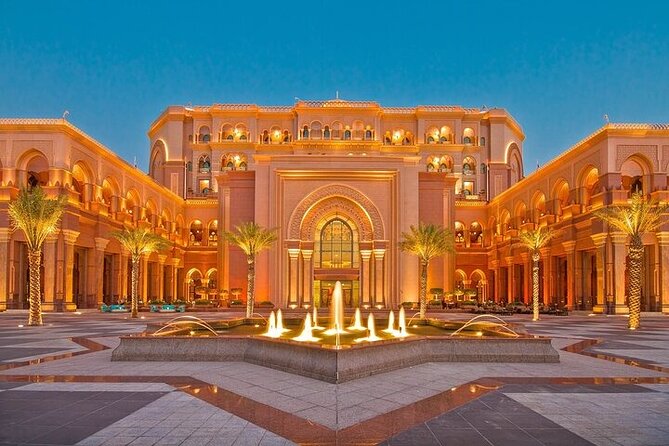 The Iconic Emirates Palace Abu Dhabi Dining Experience - Unwind With Spectacular Views and Cocktails