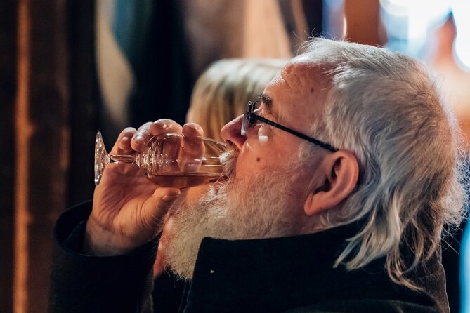 The Whiskey Trail Dublin Tasting Tour With Local Guide - Knowledgeable Local Guide