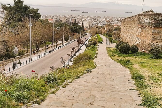 Thessaloniki Upper City Culture and Nature Herbal Walk - Traditional Practices and Traditions
