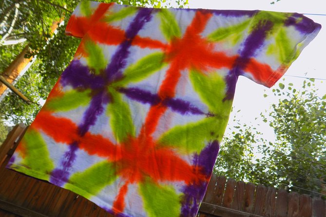 Tie-Dye Art Class in Estes Park - Meeting and Pickup