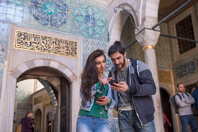 Topkapi Palace Highlights Tour With Audio Guide App - Topkapi Palace Souvenirs and Gift Shops