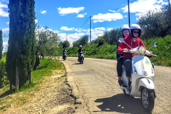 Tuscany Sunset Vespa Tour - Common Questions