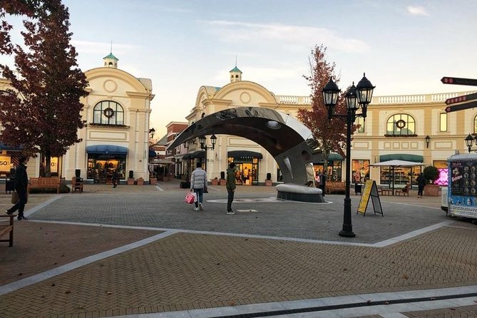 Vancouver Lay Over Shopping (Mc Arthurglen Designer Outlet Mall ) Tour Private - Common Questions