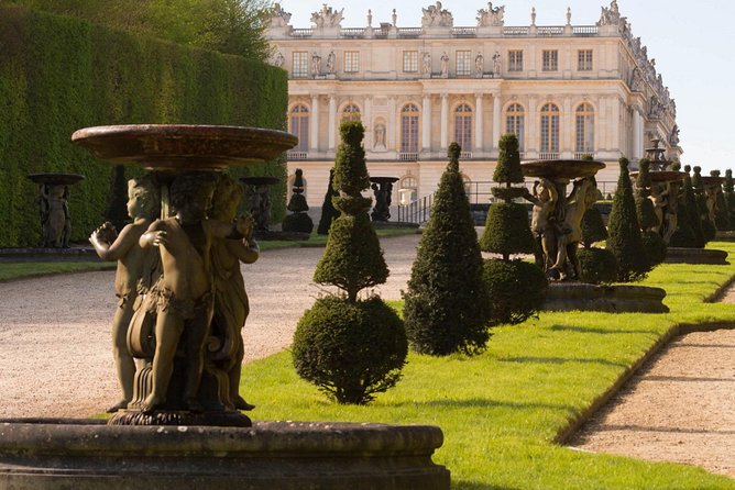 Versailles Palace Skip the Line Guided Tour - Tips for a Better Experience