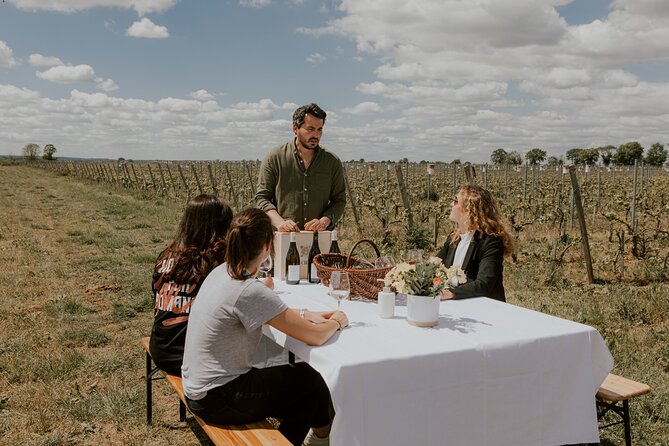 Vineyard Tour and Wine Tasting in Davron - Contact Information and Pricing