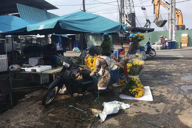 Vintage Vespa Adventures-Handicraft Village (Afternoon) - Authentic Local Cuisine