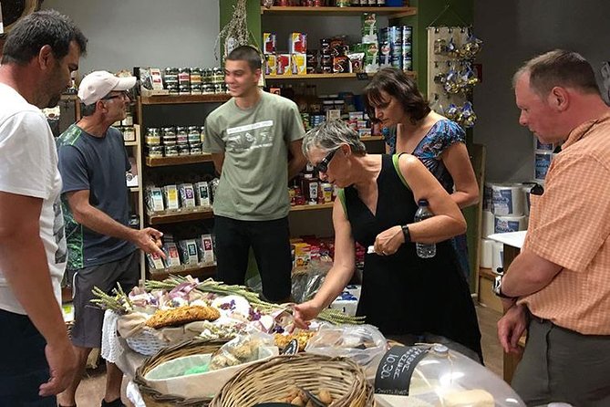 Visit Knossos & Heraklion City (Walking and Tasting Tour) - Common Questions