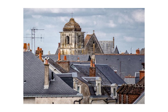 Walking Photography Tour of Amboise Conducted in English - Tour Highlights