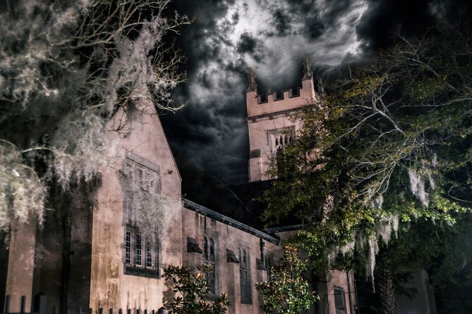 Wilmington Ghosts: Phantoms of Pirates and Patriots Tour - Questions