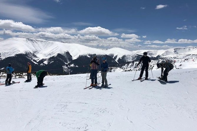 Winter Fun-Private Transportation to Ski, Snowmobiling, and Dog Sledding Areas. - Private Transportation to Ski Resorts