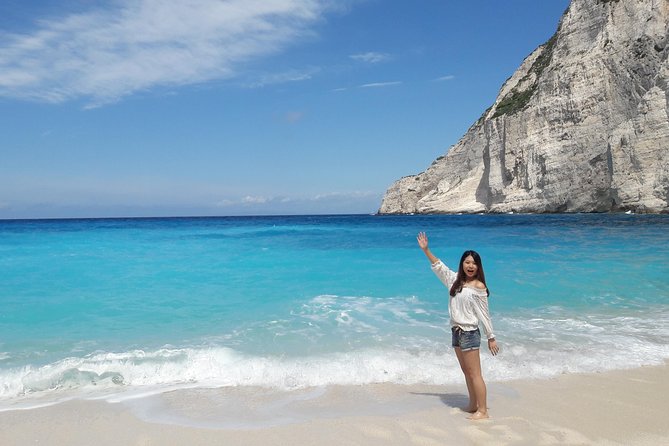 Zakynthos : One Day Small Group Tour to Navagio Beach Blue Caves & Top View - Overall Satisfaction