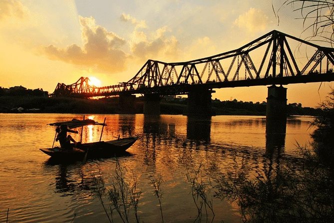 5hrs Explore Ha Noi and the GREAT OUTDOOR on Vespa, Join LOCAL LIFE & CULTURE
