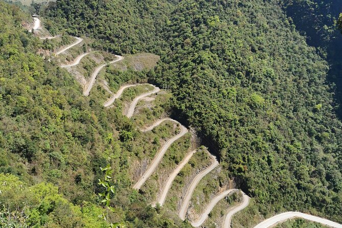 6 Day Tour in Ha Giang Loop Ban Gioc Waterfall Motorbike