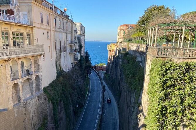 1-Day Tour to Visit the Wonderful Amalfi Coast - Directions and Recommendations