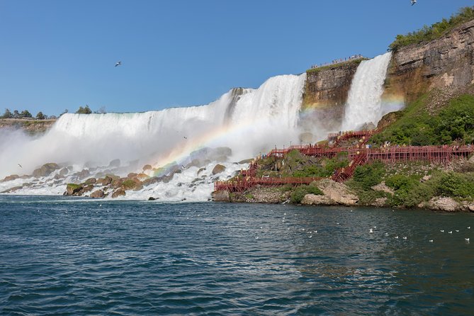 2-Day Niagara Falls and Tannersville Outlet Shopping Tour From New York by Bus - The Sum Up