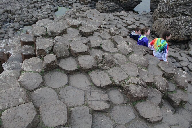 2-Day Northern Ireland Giants Causeway Private Luxury Car Tour - Directions