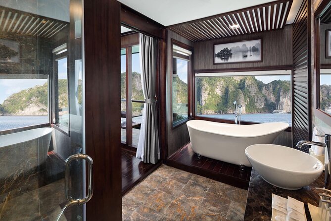 3-Day Halong Luxury Cruises Tour - Weather and Minimum Traveler Requirements