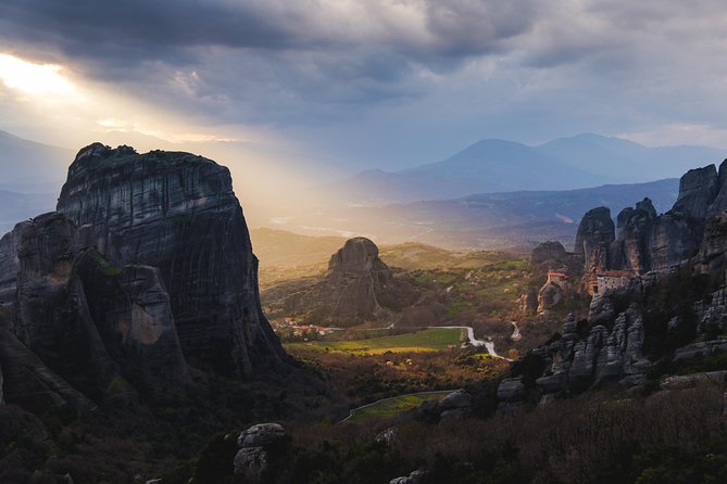 6 Day Religious & Classical Tour of Thermopylae, Meteora, Delphi, Olympia, Mycenae, Nafplio, Epidaur - Pricing and Booking Information
