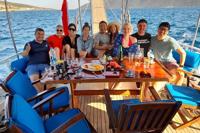 6 Hours Private Charter Boat Tour With Lunch in Bodrum - How to Book and Prepare for the Tour