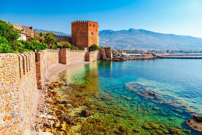 Alanya Sightseeing Tour From Side With Boat Trip and Lunch - Enjoying a Boat Trip Along Alanya Harbor