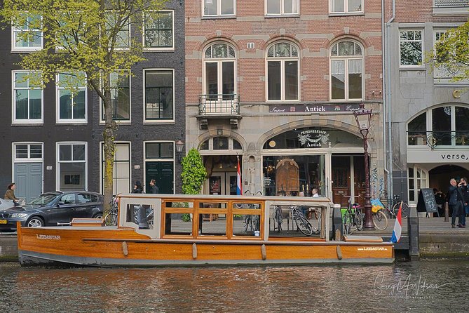Amsterdam Small-Group Canal Cruise on Historic Saloon Boat - Tips and Recommendations
