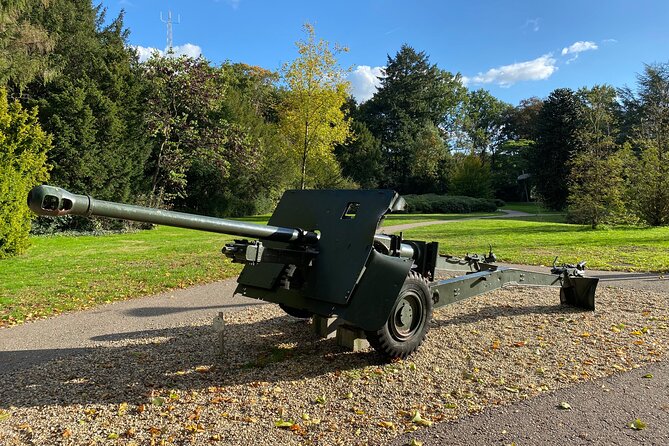 Arnhem 1944 Battlefield Private Tour: Transfers From Randstad  - Leiden - The Sum Up