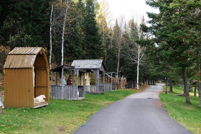 BACK COUNTRY OF THE FJORD AND THE NATIONAL PARK - Saguenay Guided Tours - The Sum Up