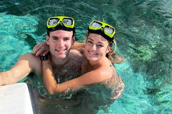Bahamas Beaches and Swimming Pigs Full-Day All-Inclusive Tour  - New Providence Island - The Sum Up