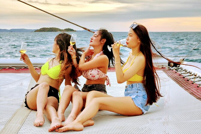 Baliblue Sunset Carnival - Yacht Party With Music and Dancer - Note: Disclaimer and Information