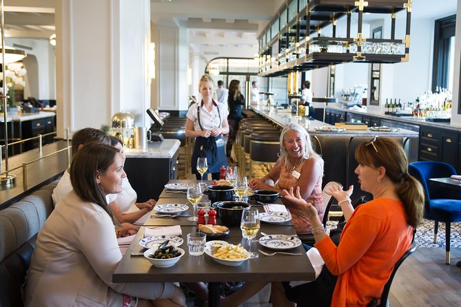 Banff Food Tour: Eat the Castle - Food and Drink Pairings
