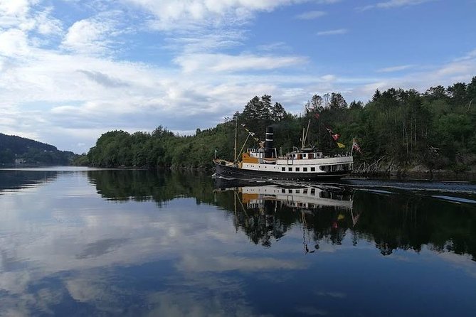 Bergen Fjord Cruise to Alversund Streams - All Year - Guides Commentary and Local History
