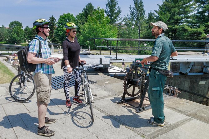 Best of Ottawa Neighbourhoods & Nature Bike Tour - Directions