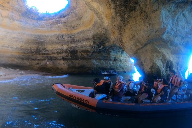 Boat Trip to the Caves of Benagil - Common Questions