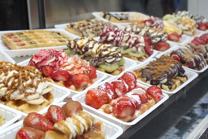 Brussels: Historical Highlights & Belgian Food Tasting Tour - Delving Into the World of Belgian Fries