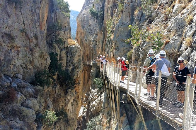 Caminito Del Rey Group Walking Tour - Directions