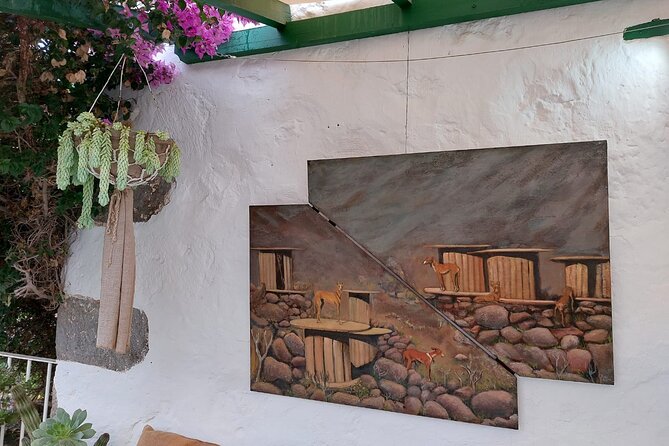 Canarian Farmhouse in Mogan, Mango Farm and Vermouth Factory - Participating in Farm Activities
