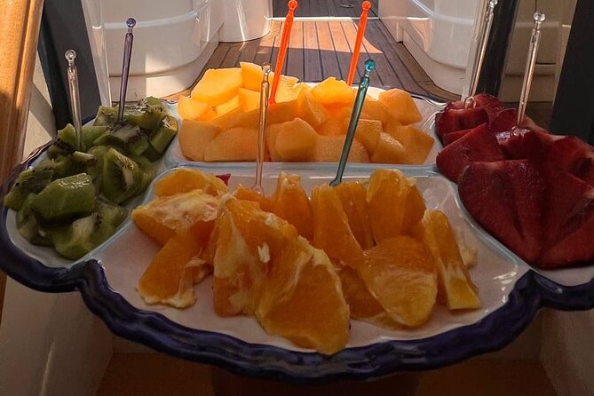 Capri Tour on a Luxe Private Yacht - Onboard Amenities