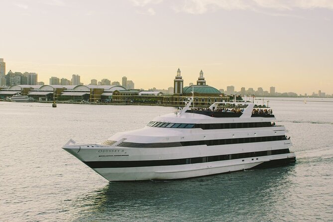 Chicago Premier Fireworks Dinner Cruise on Lake Michigan - Common Questions