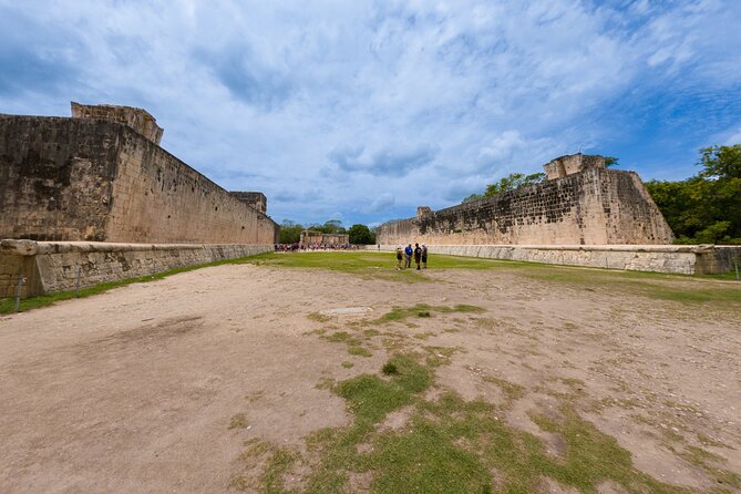 Chichen Itza Options Tour With Sacred Cenote Saamal and Valladolid City - Common Questions