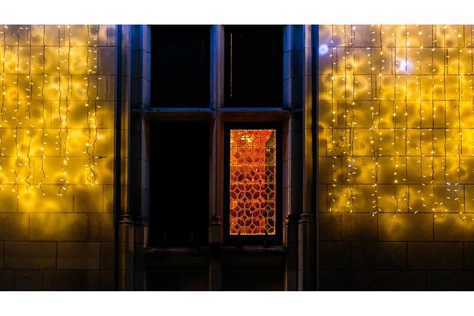 Christmas Walking Photography Tour of Amboise - Important Considerations for Travelers