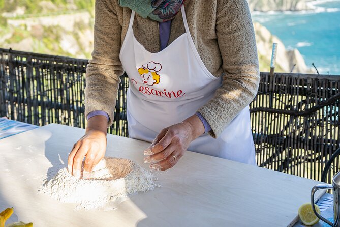 Cinque Terre: Pesto Cooking Class With Sea View in Riomaggiore - Activity Ends Back at the Meeting Point