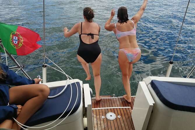 Coastal Tour on a Luxury Sailing Yacht From Vilamoura - Common Questions