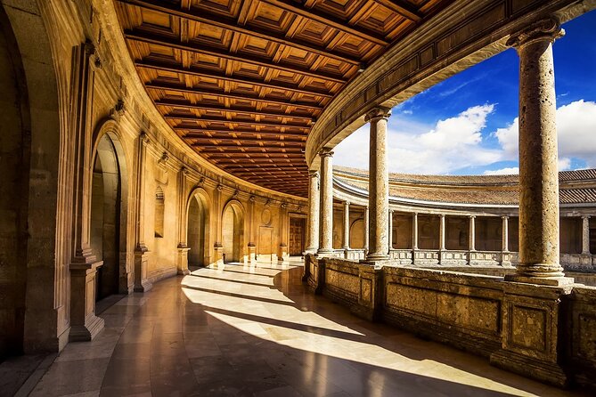 Complete Guided Tour of the Alhambra and Generalife Premium Group - Common Questions