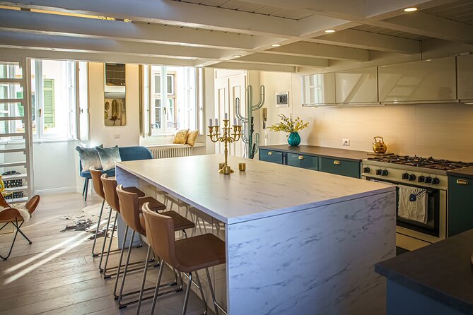 Cooking on Lake Como With an Amazing View - Common Questions