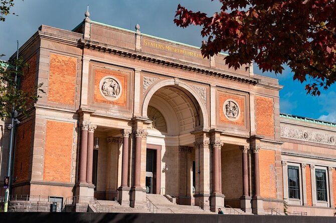 Copenhagen Card HOP Incl 40 Attractions and HOP on HOP off Bus - The Sum Up