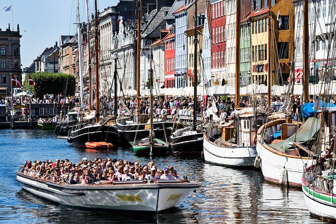 Copenhagen Sightseeing Classic Canal Tour With Live Guide - Tips for Making the Most of Your Experience